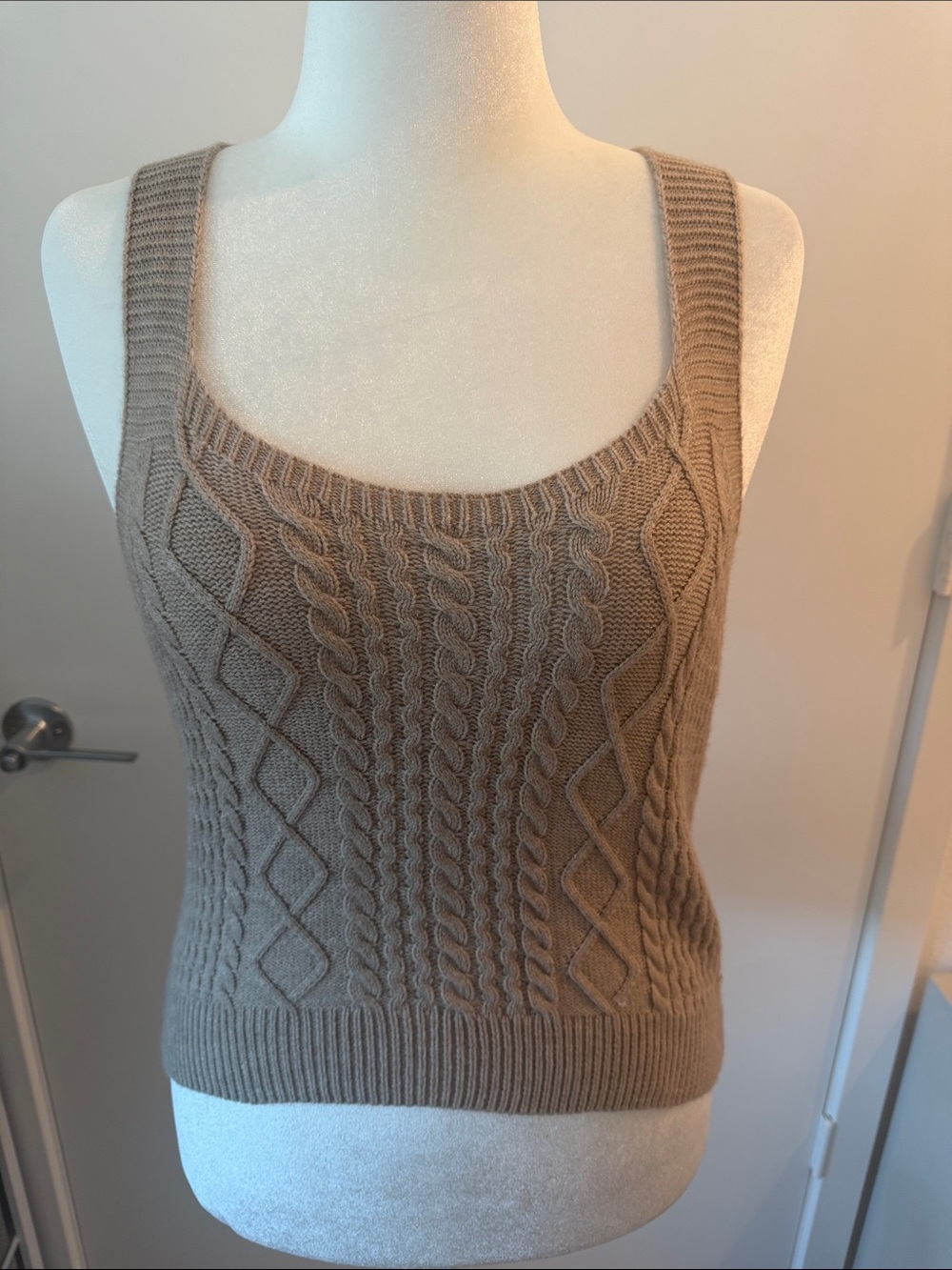 Cable Knit Scoop Neck Tank Top
